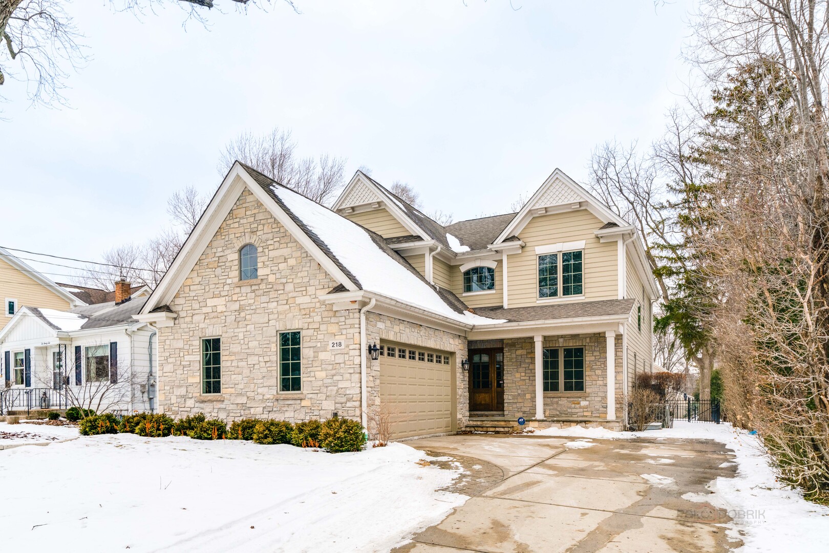 218 Coolidge Place
