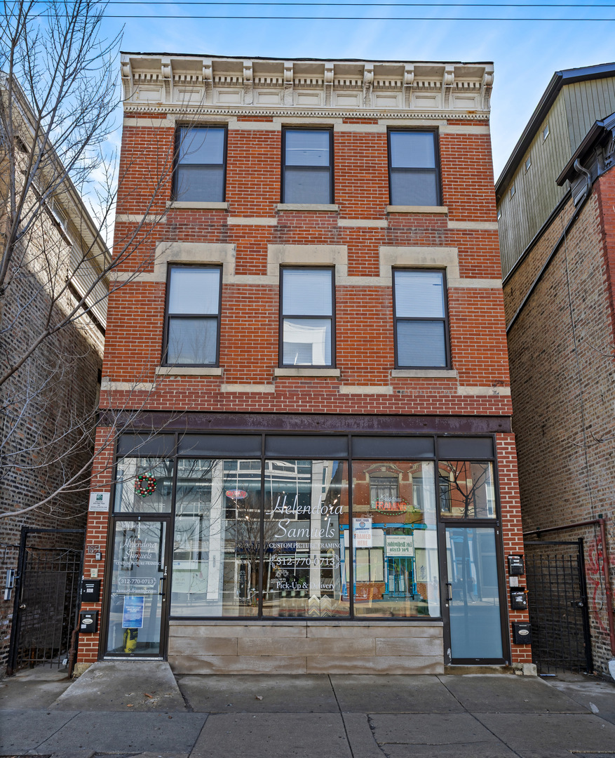 1851 Chicago Avenue