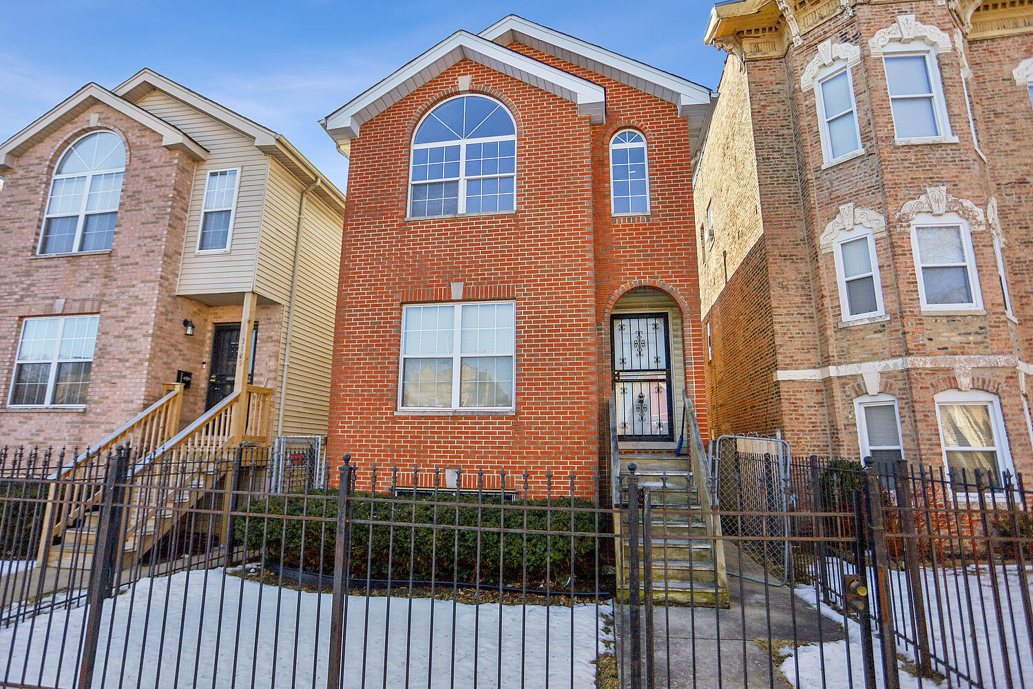 3127 Fulton Street