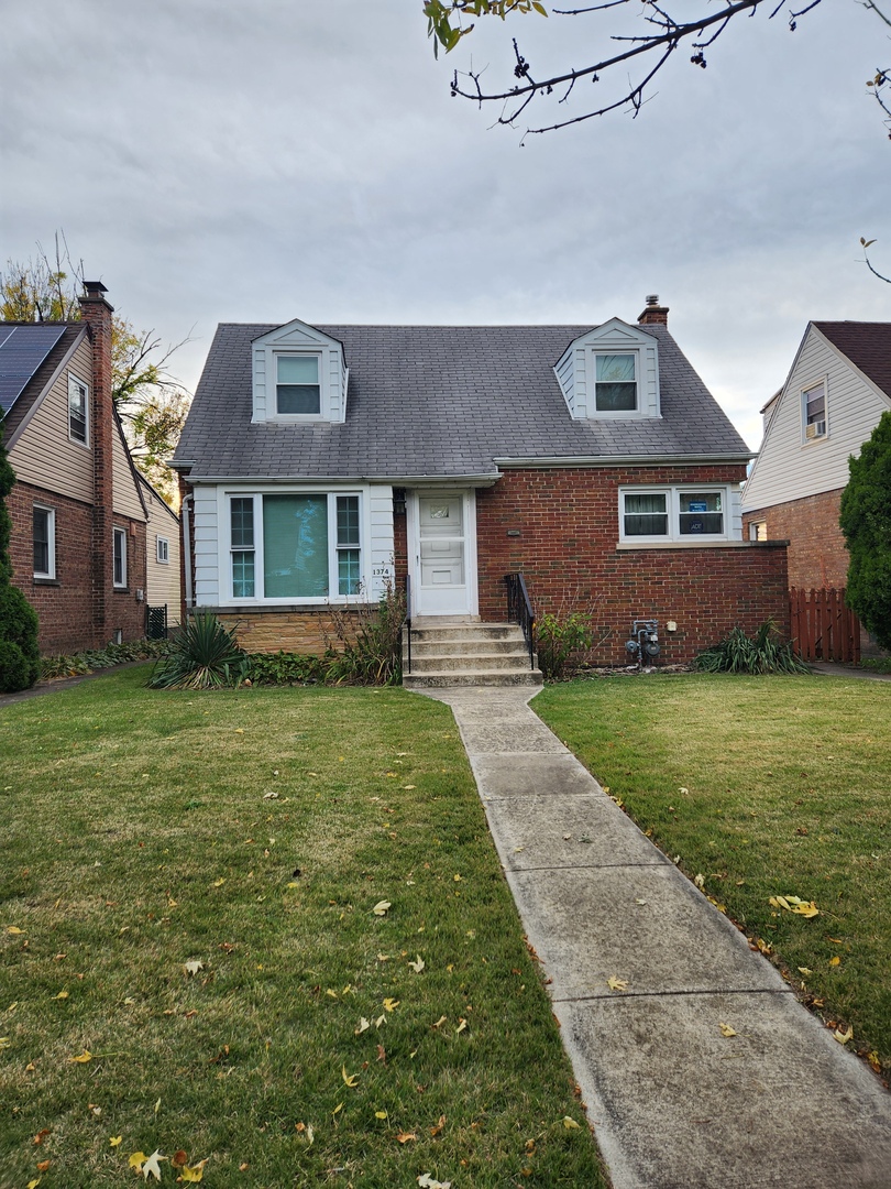 1374 Kenilworth Drive