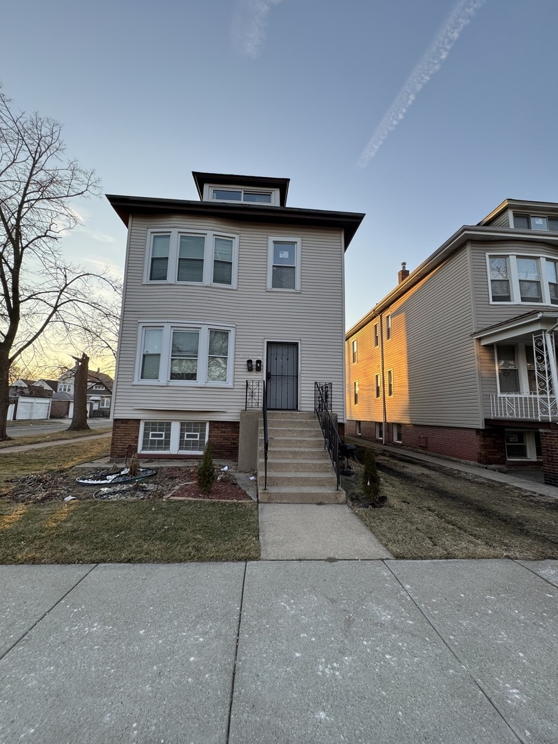 8556 Muskegon Avenue
