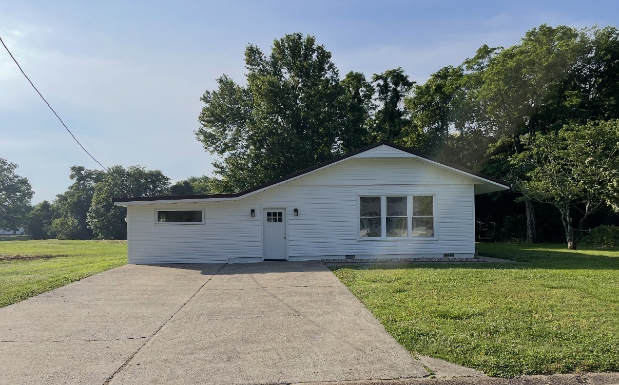 208 Dorris Drive