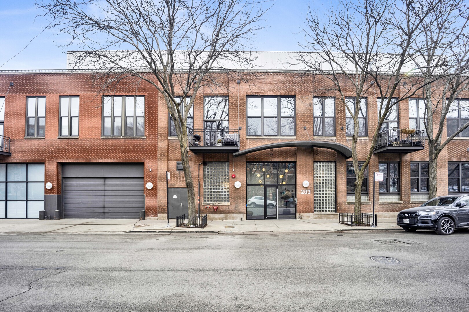 203 Sangamon Street