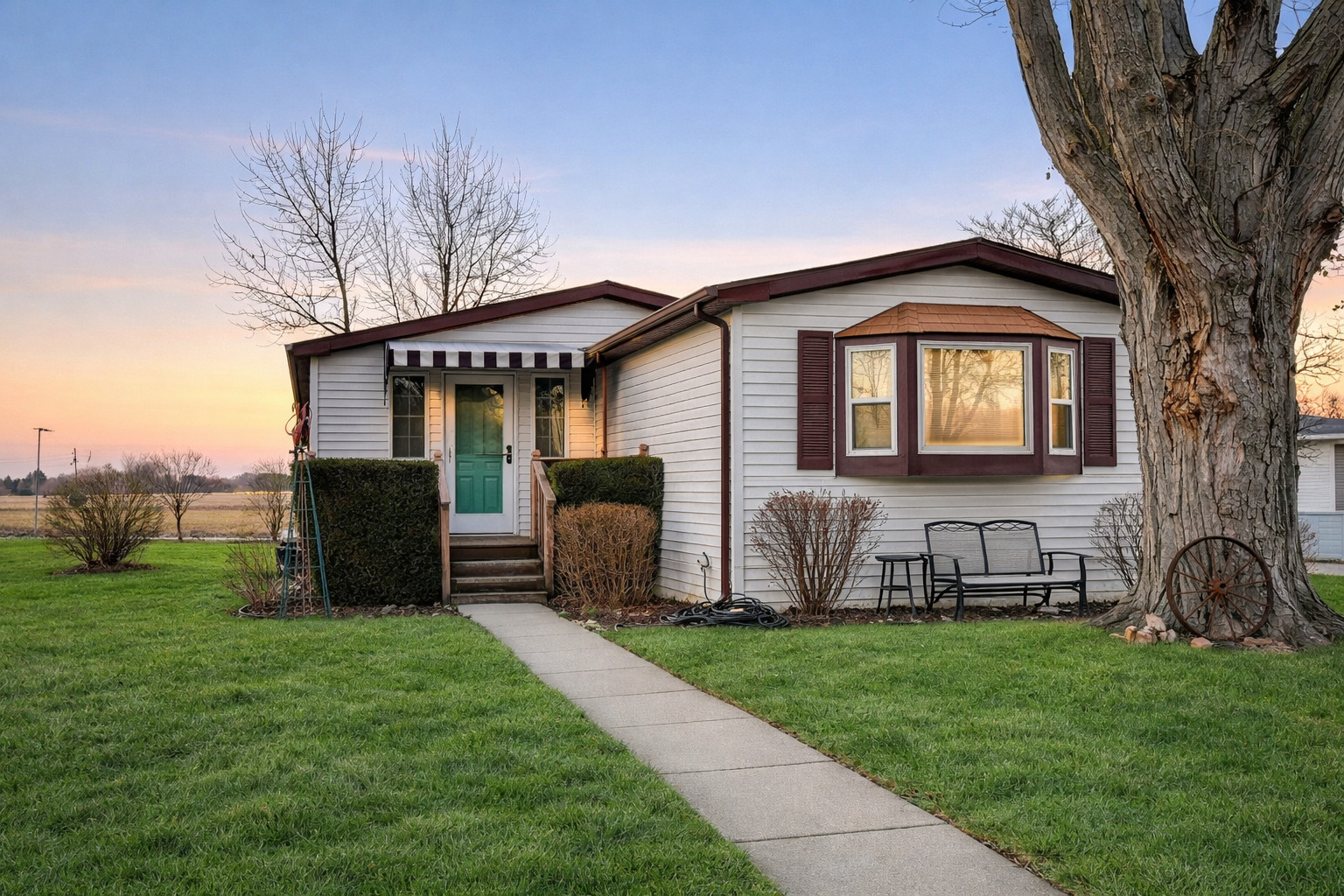 31 Poplar Drive