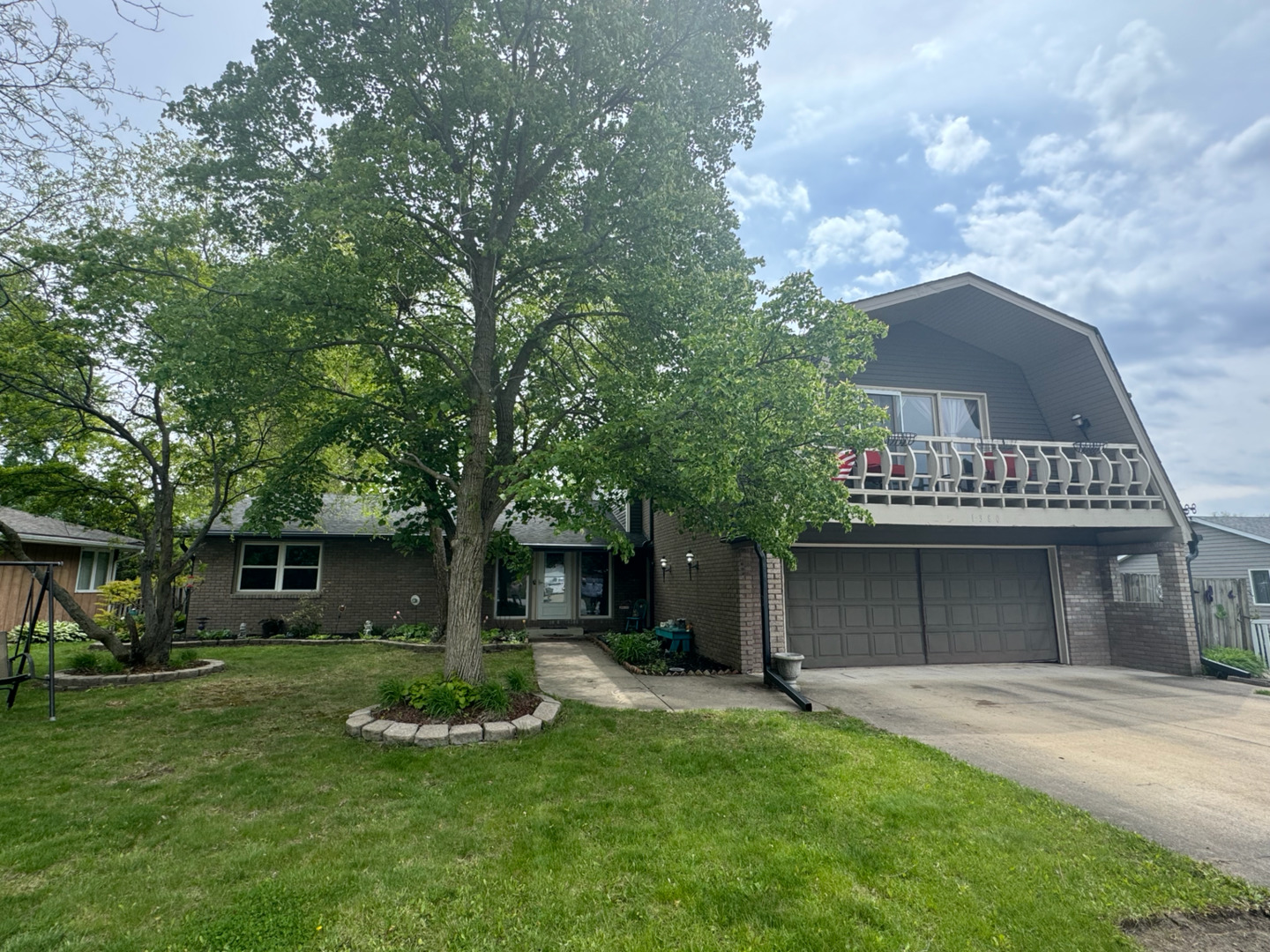 1380 Sommerset Way