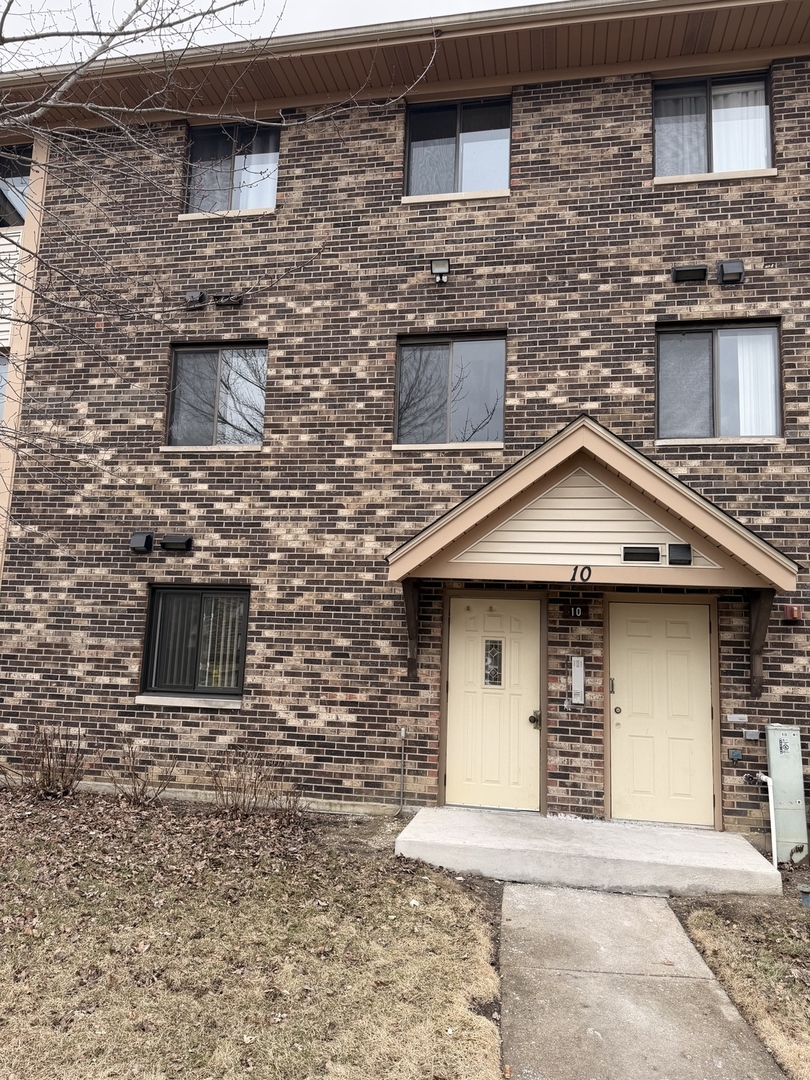 10 Parkside Court