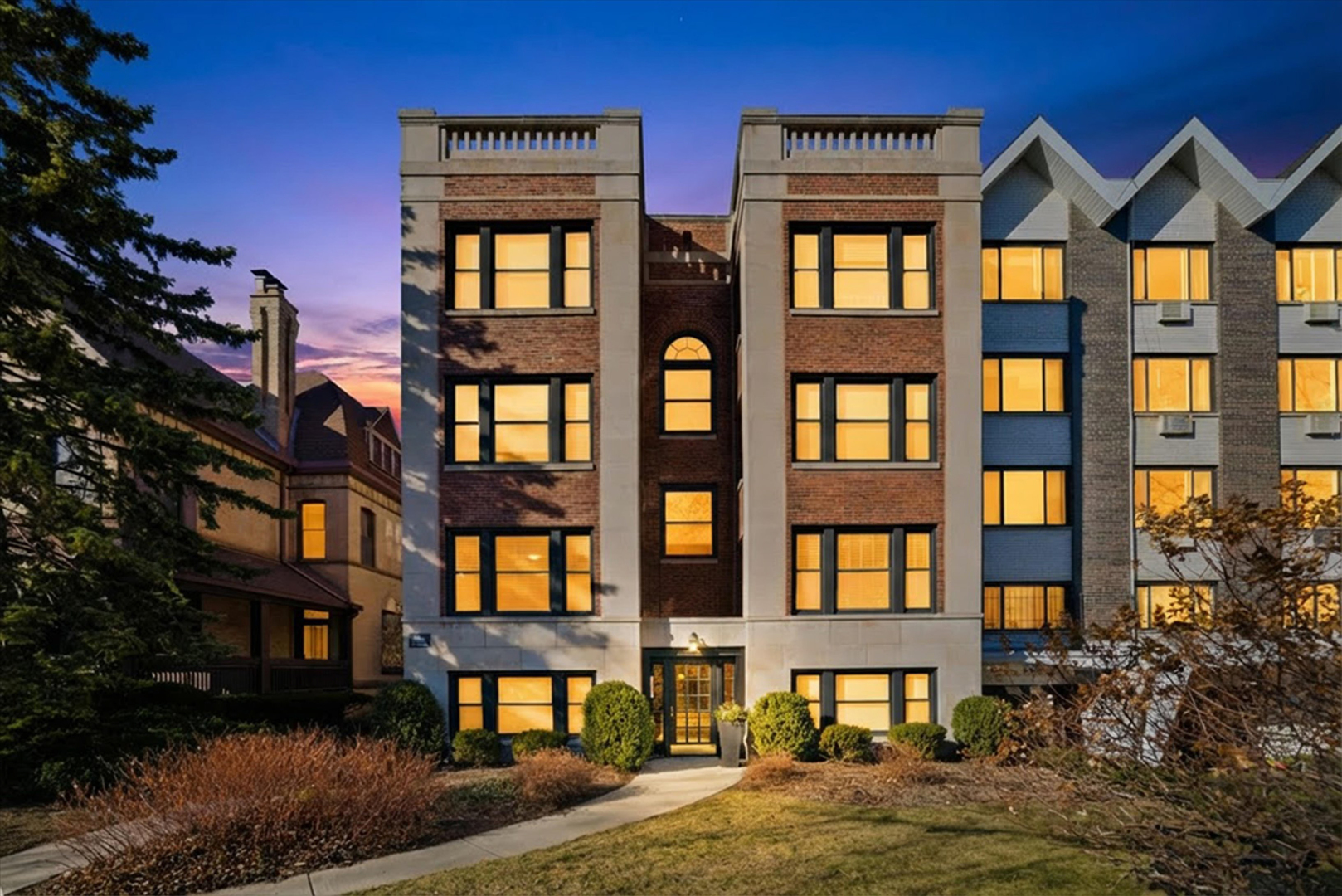 558 Deming Place