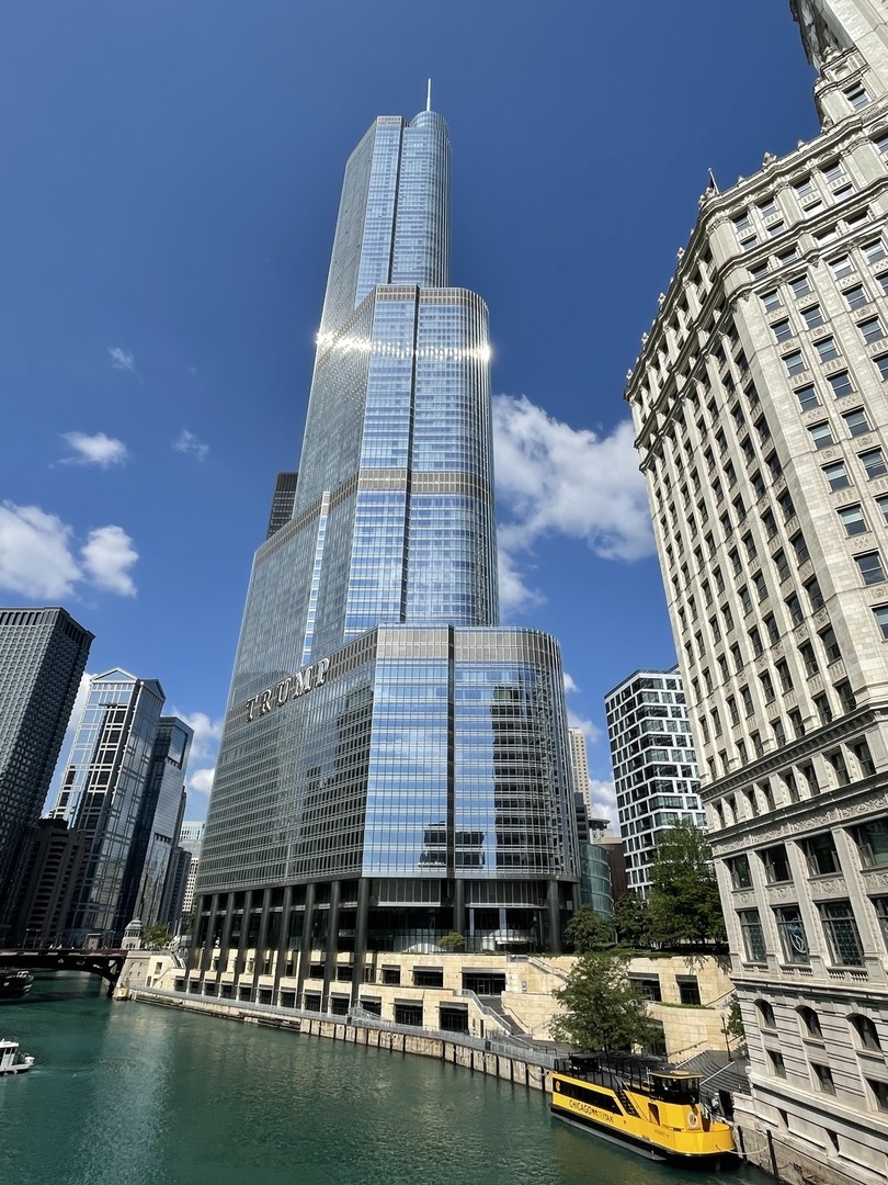 401 Wabash Avenue