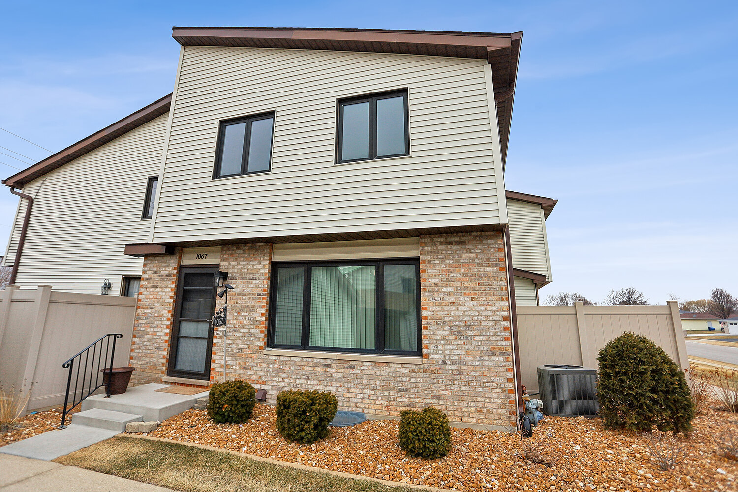 1067 Southgate Road