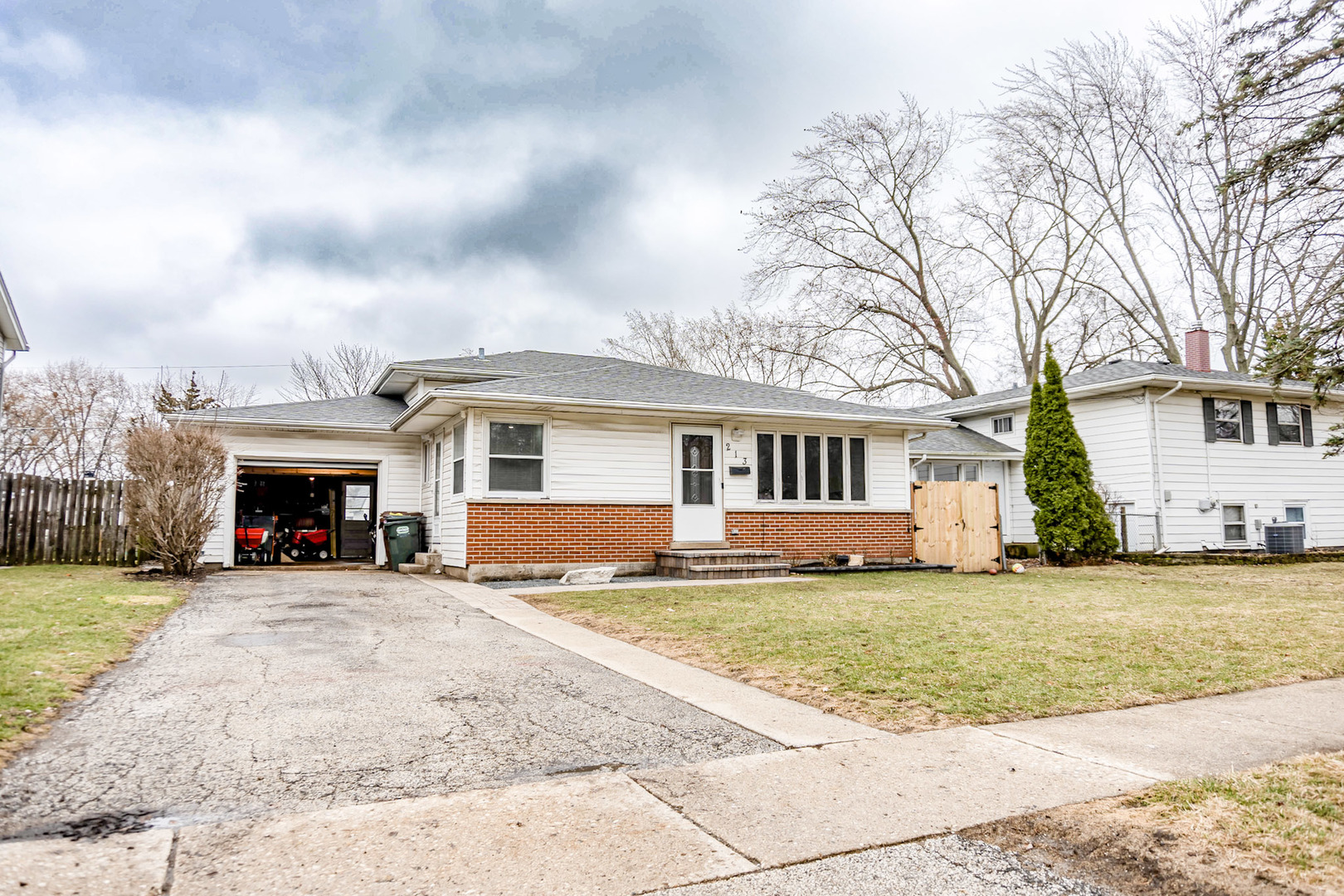213 Idlewild Avenue