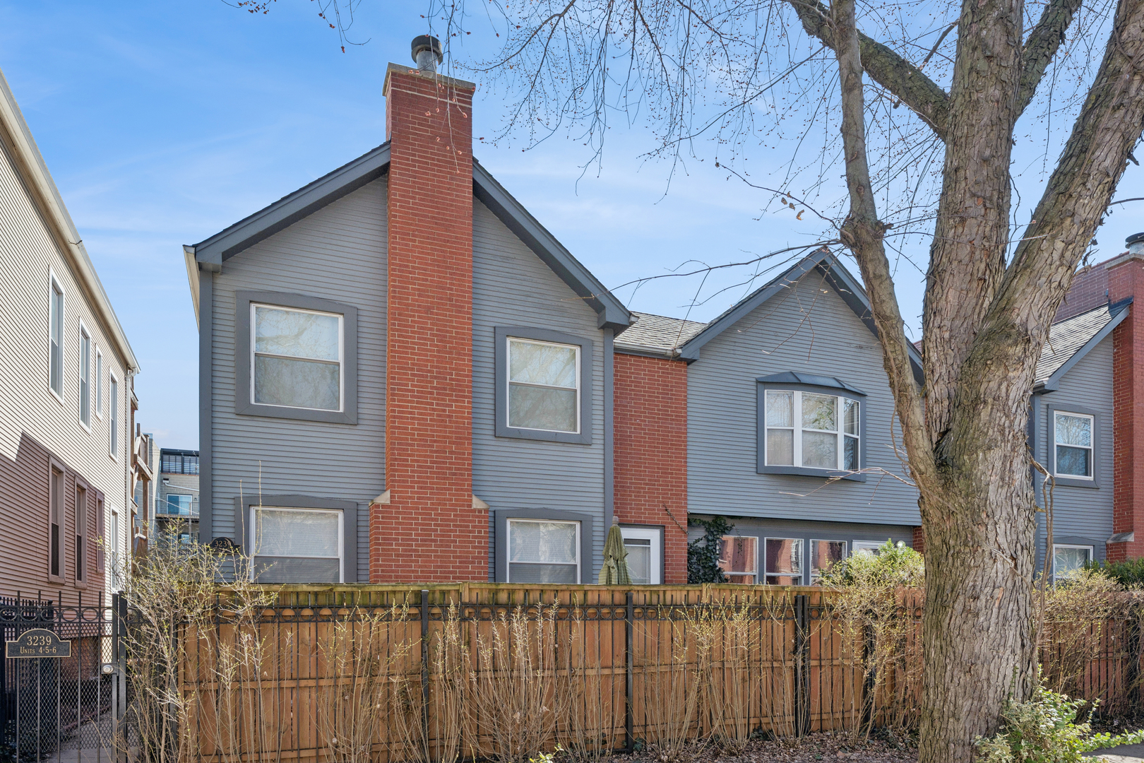 3239 Kenmore Avenue