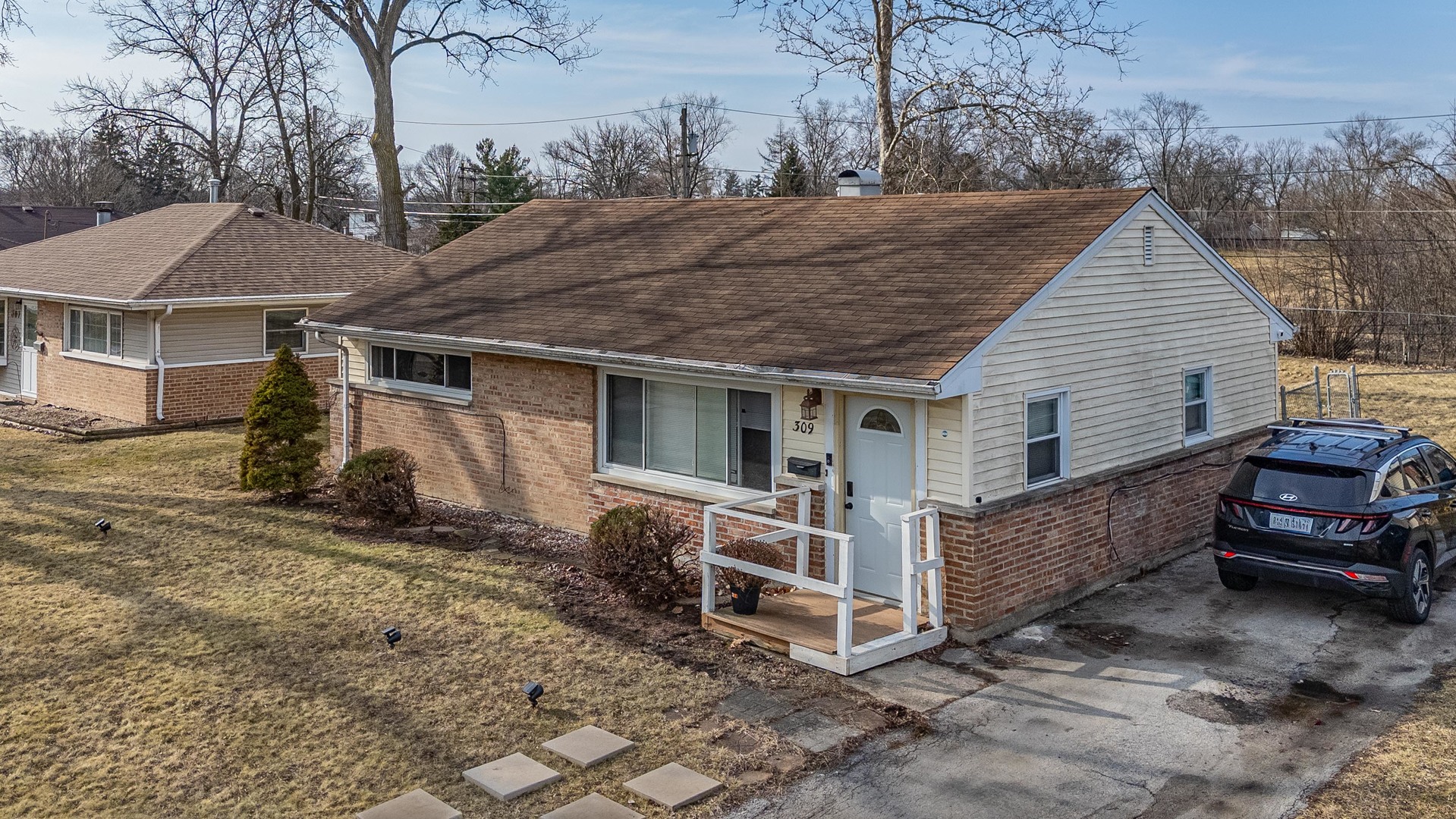 309 Blackhawk Drive