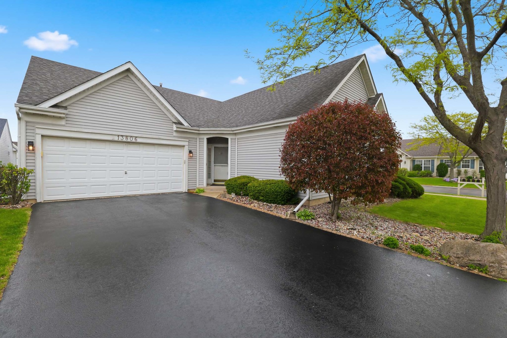 13806 Hickory Lane