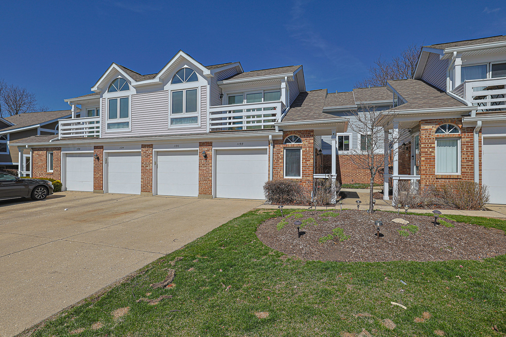 1120 Courtland Drive