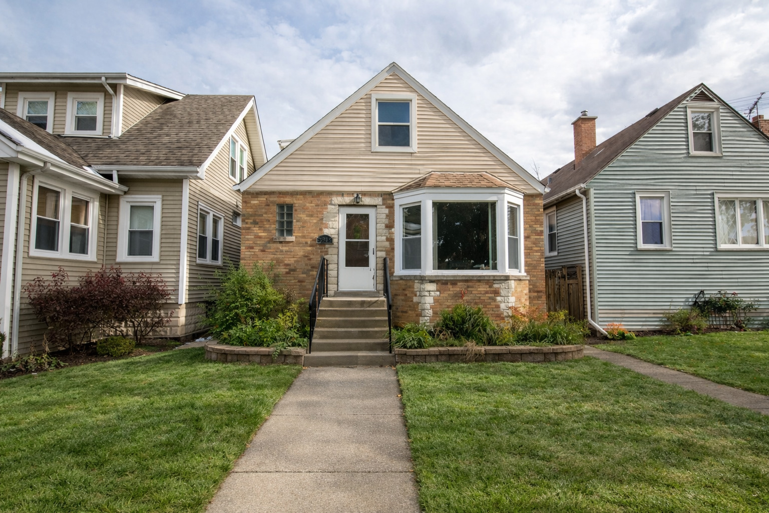 3345 Ottawa Avenue
