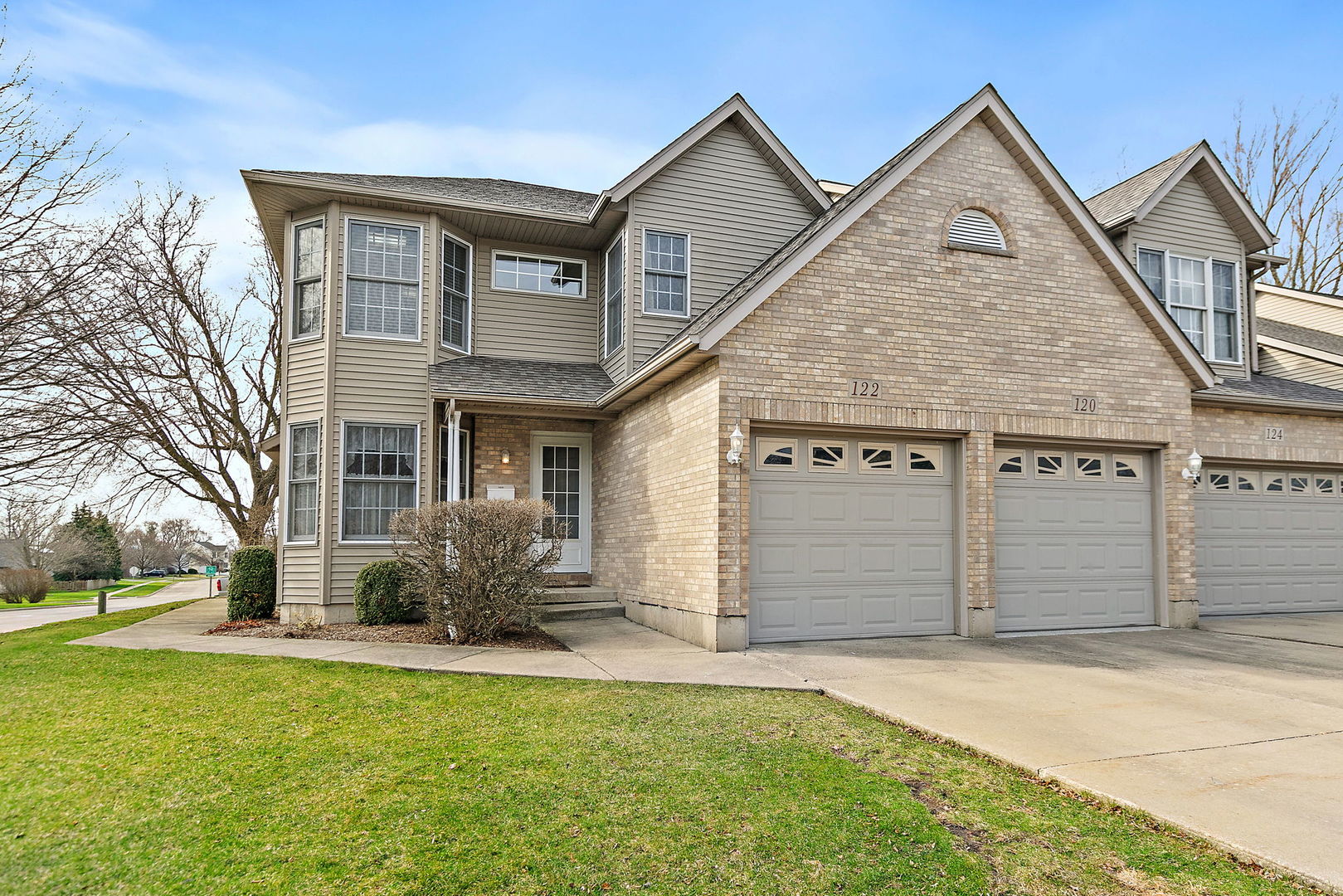 122 Mclaren Drive