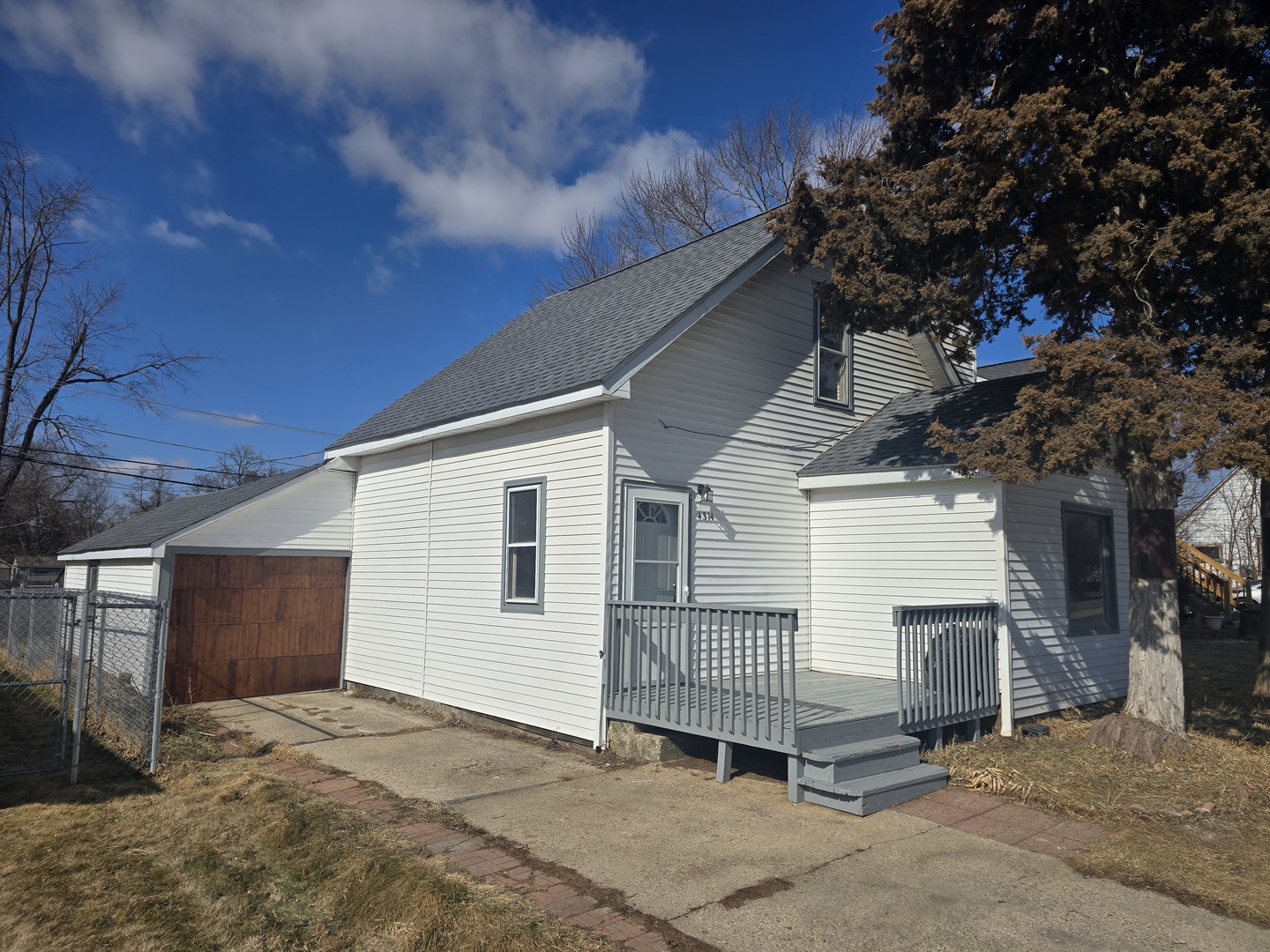 4311 Wonder Lake Road