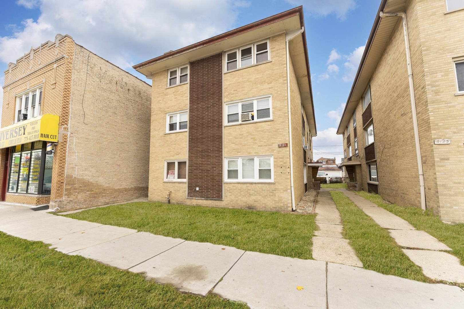 5121 Diversey Avenue