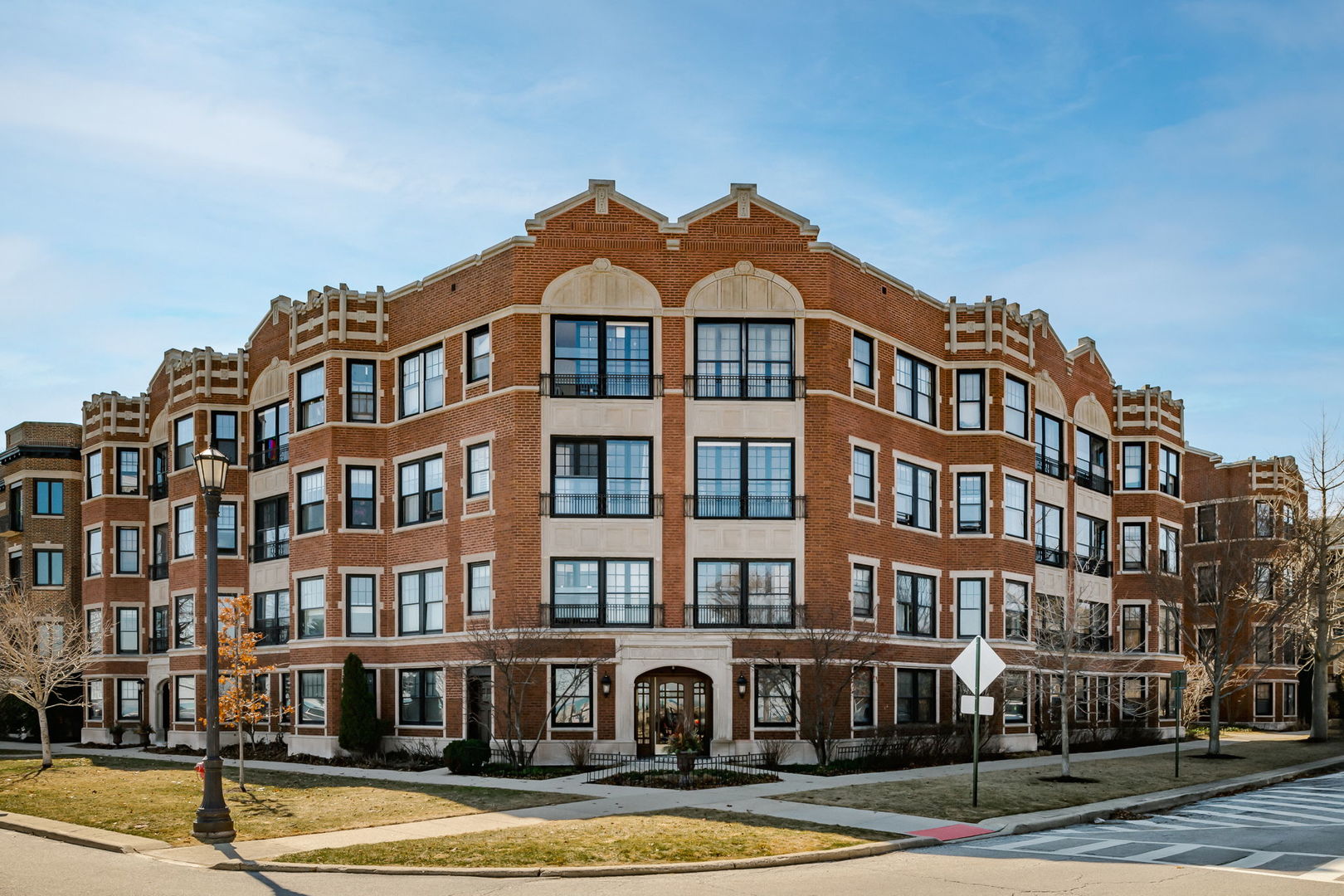 620 Sheridan Square