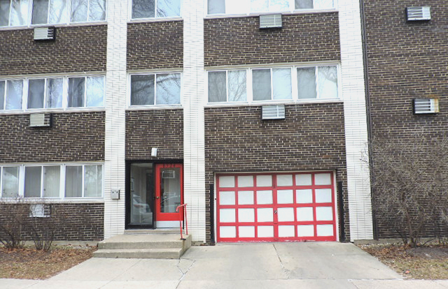 8524 Skokie Boulevard