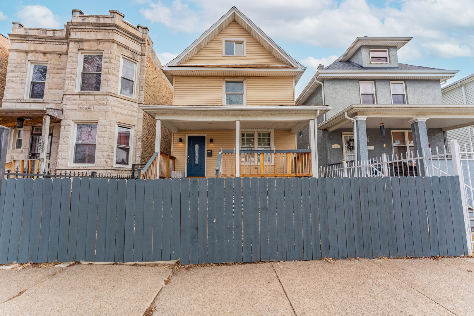 611 Long Avenue