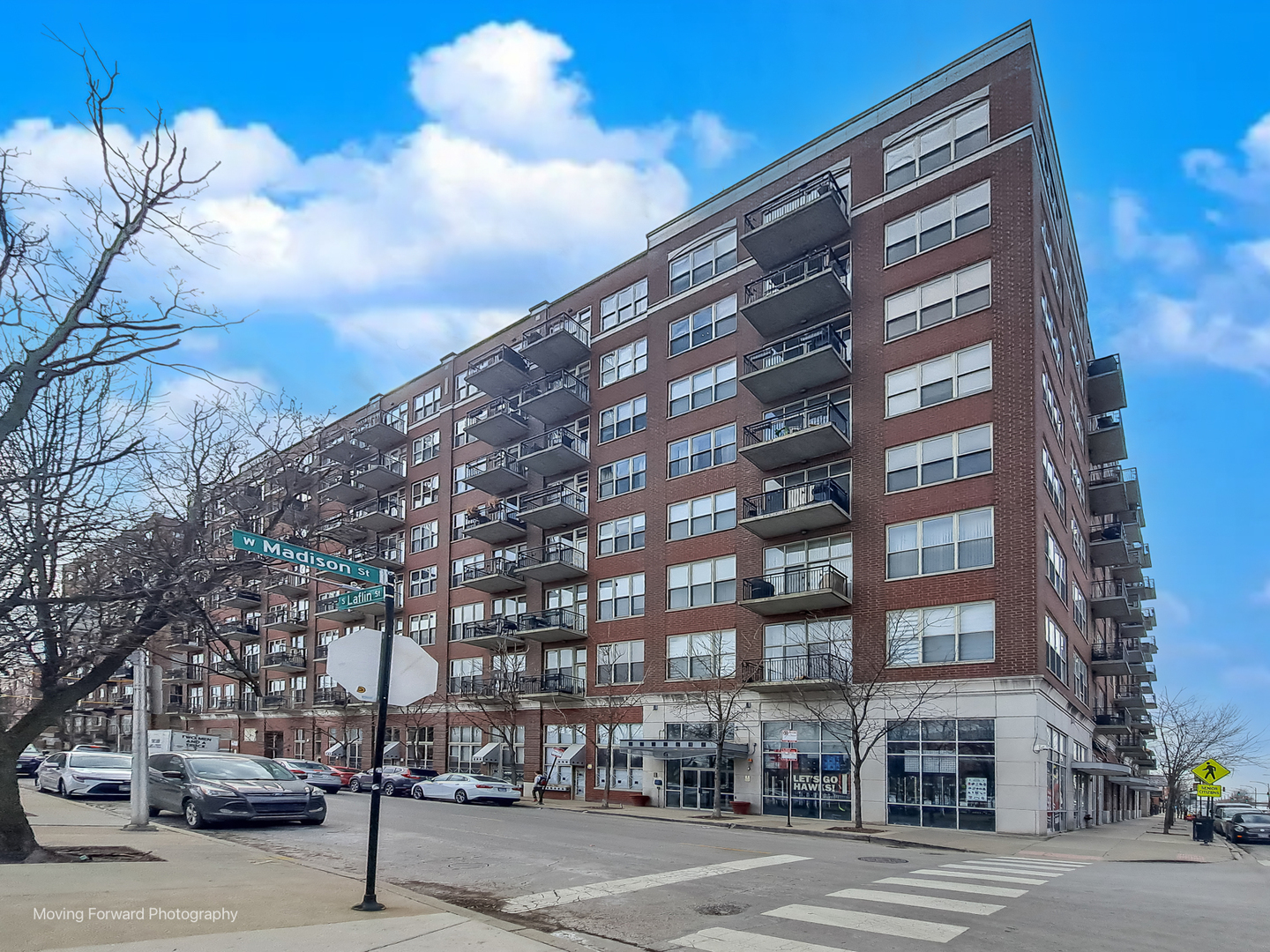 6 LAFLIN Street