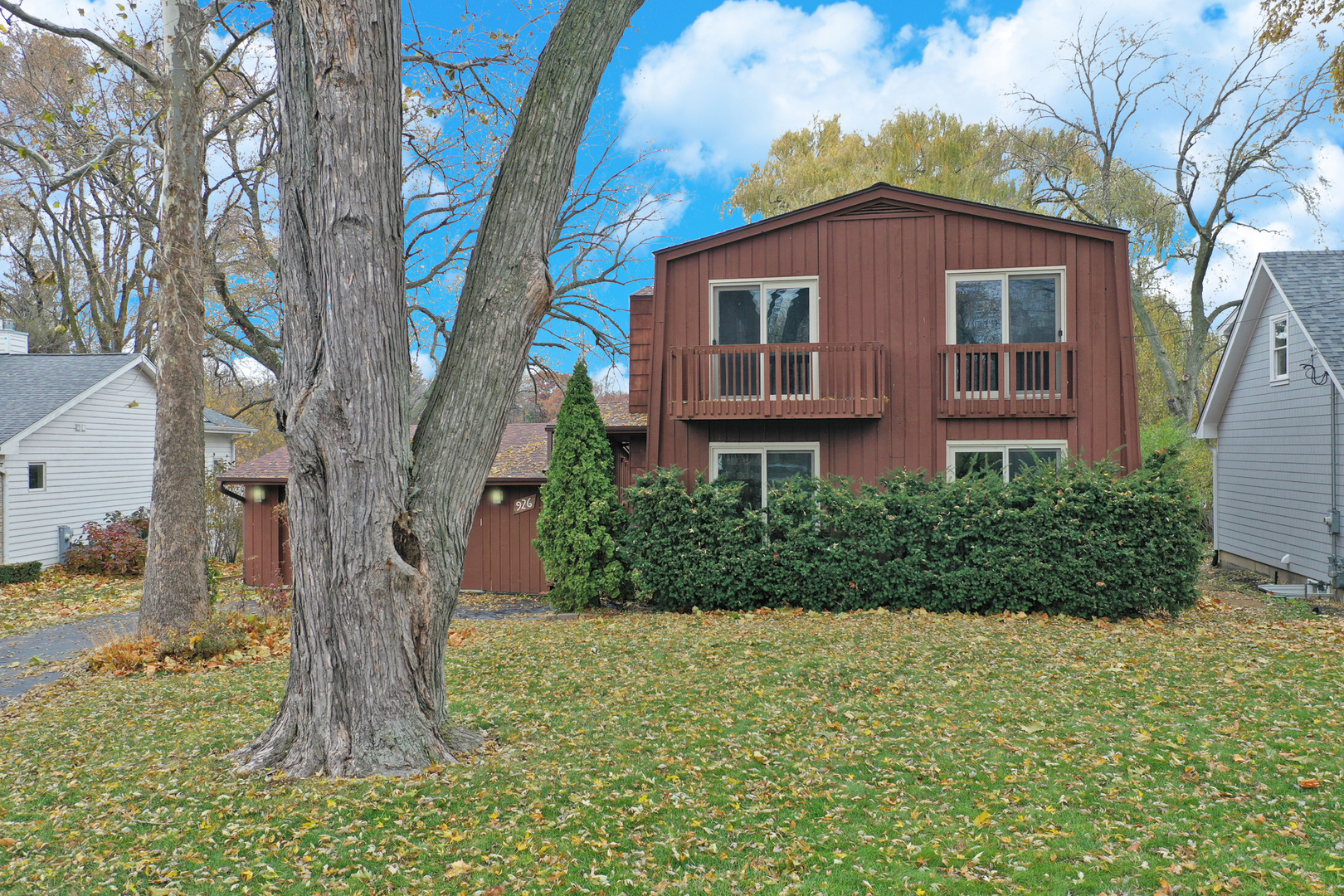 926 Lucerne Court
