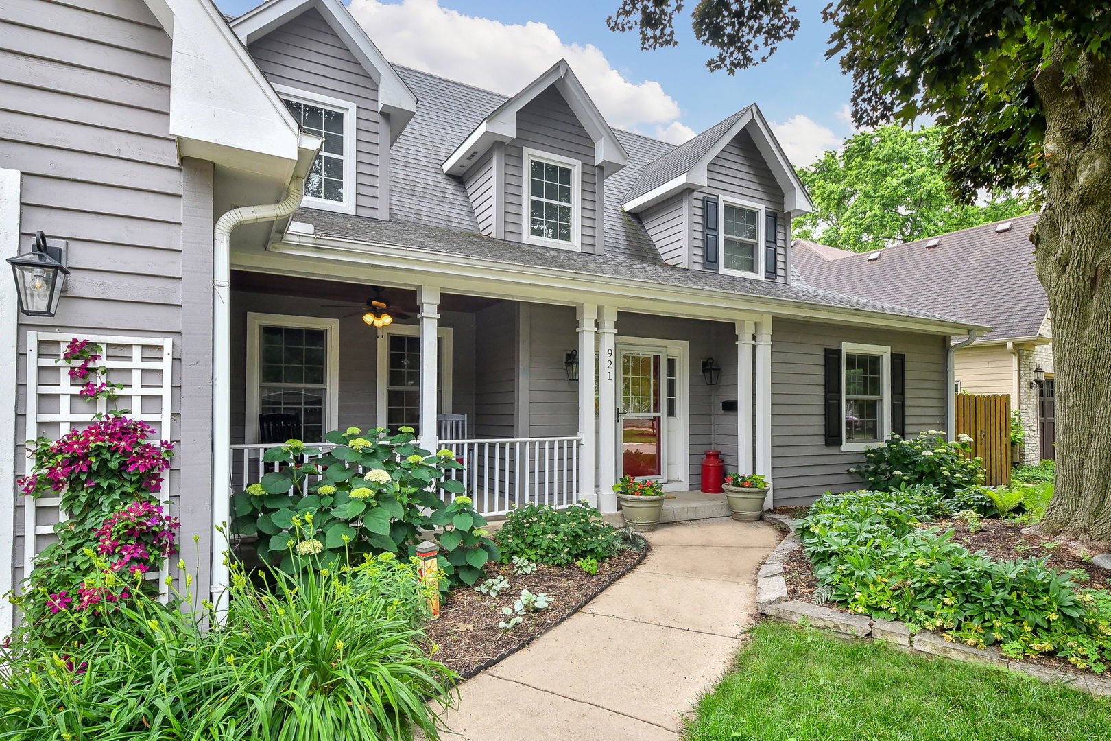 921 James Court