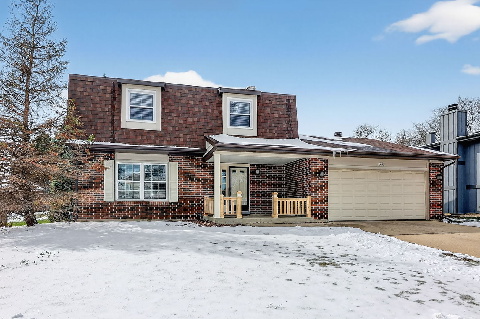 1542 Castlewood Drive