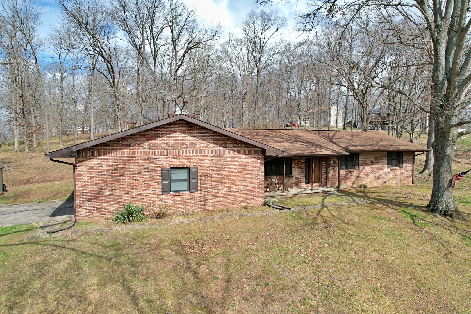 390 Hensley Hills Drive