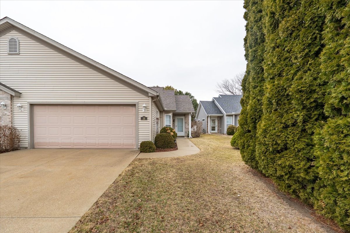 16 Grape Vine Lane