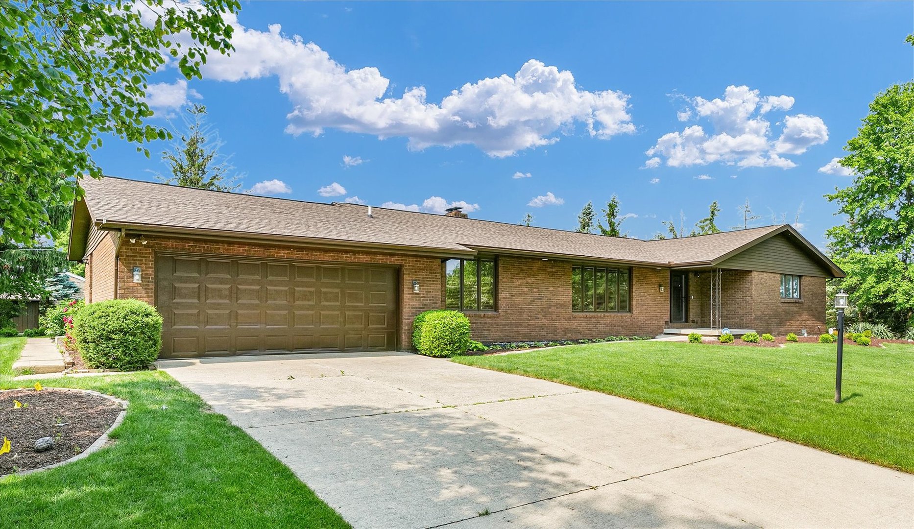 4111 Farhills Drive