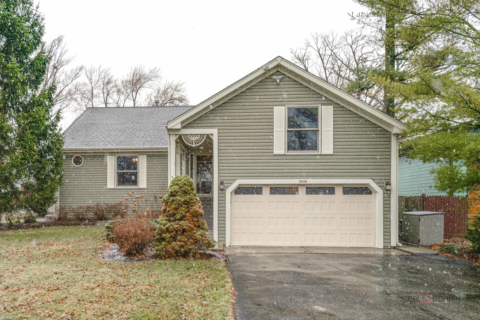 5000 W Shore Drive