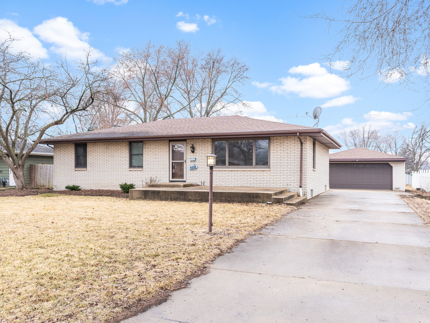 1101 Rooney Drive