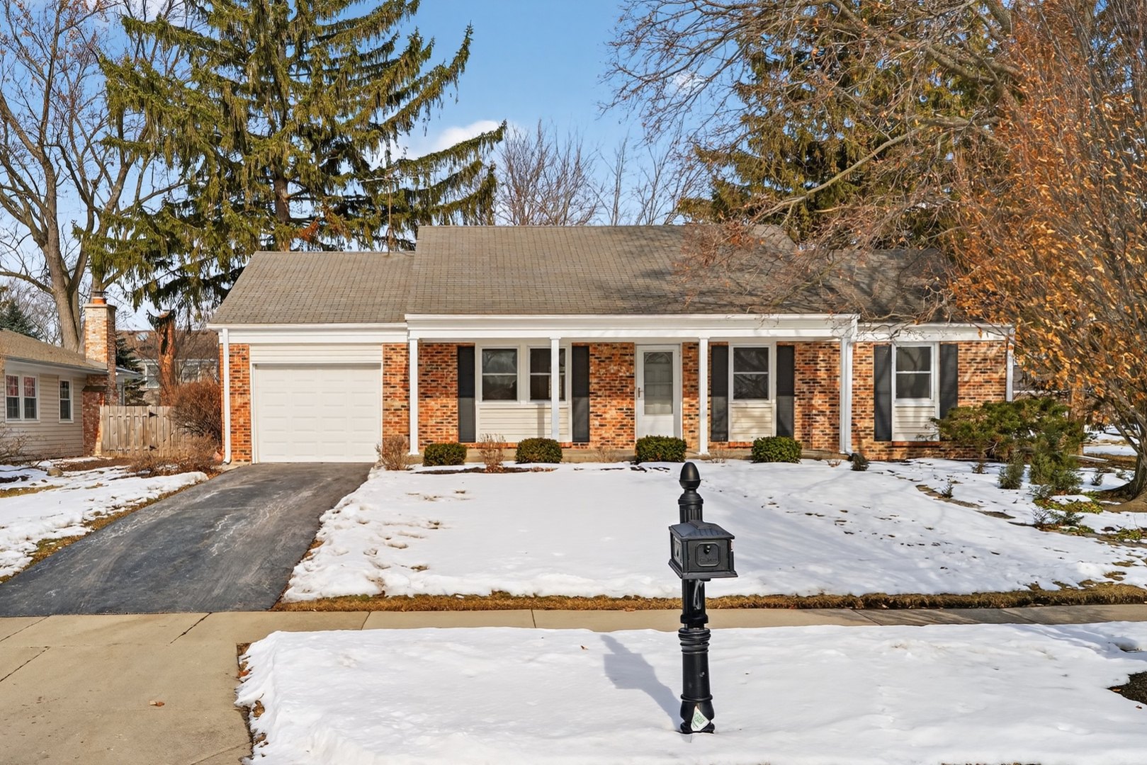 1161 Parker Lane