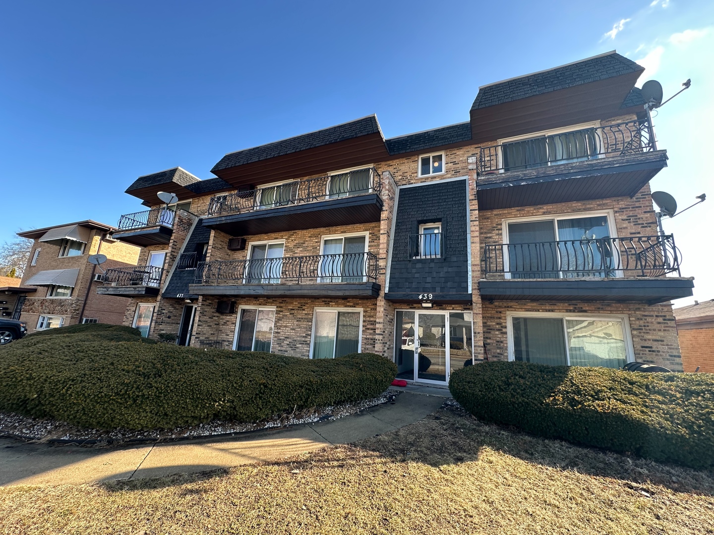 437 Prairie Avenue