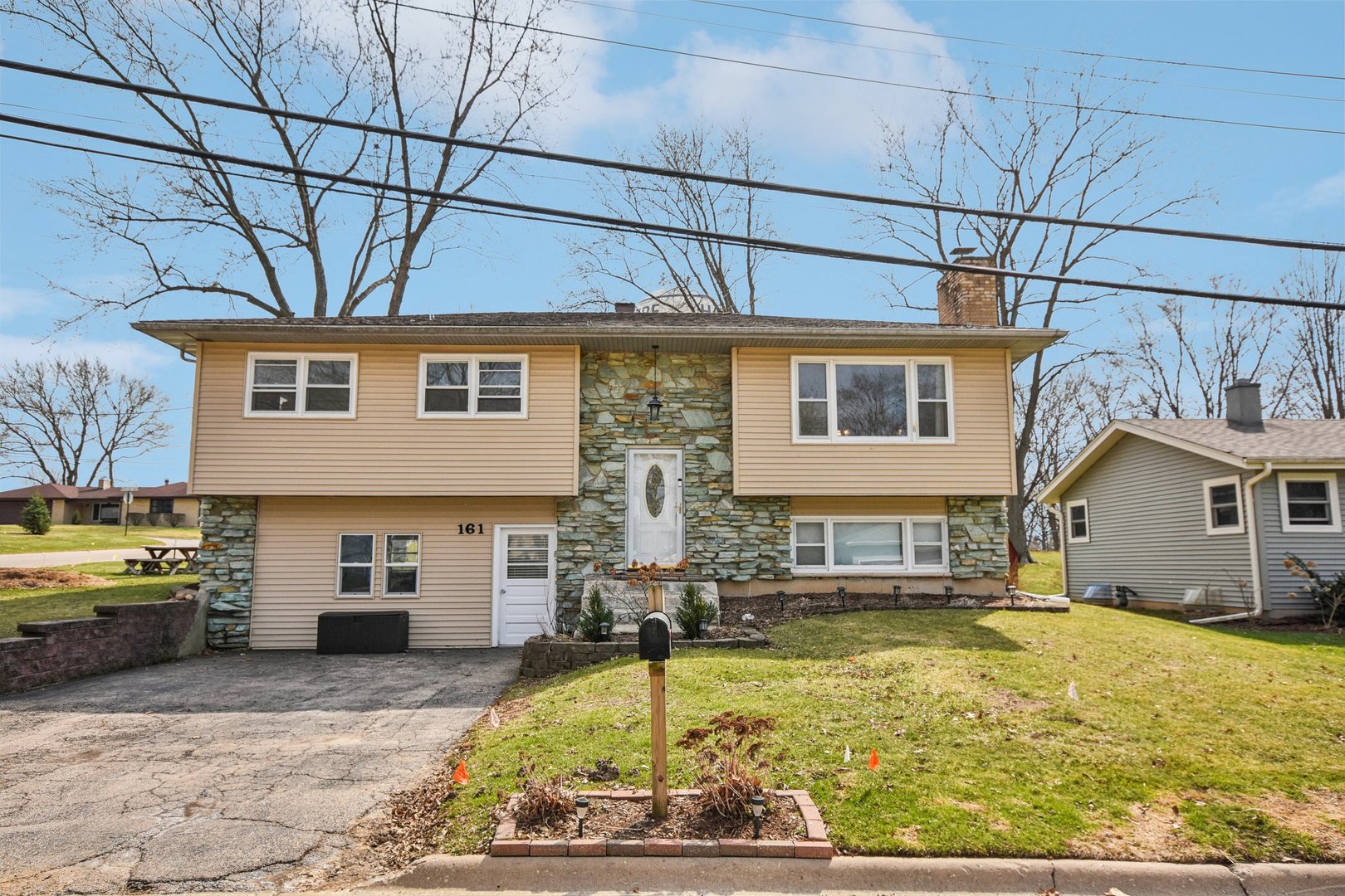 161 High Avenue