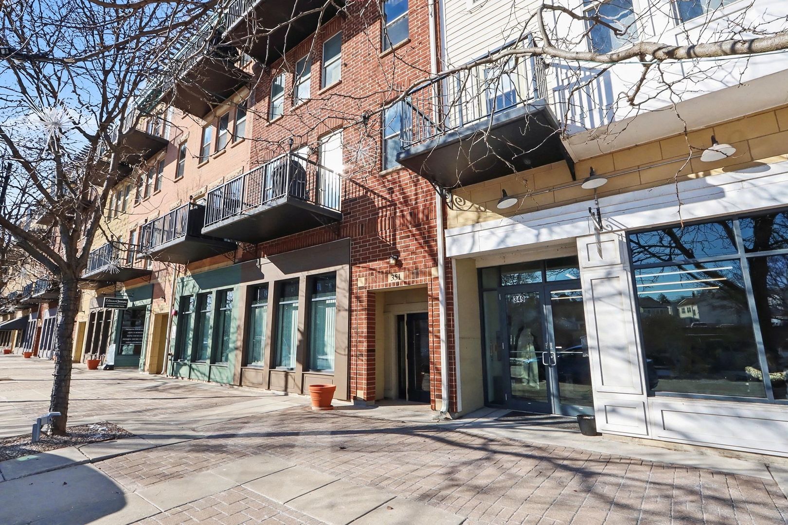 351 Front Street