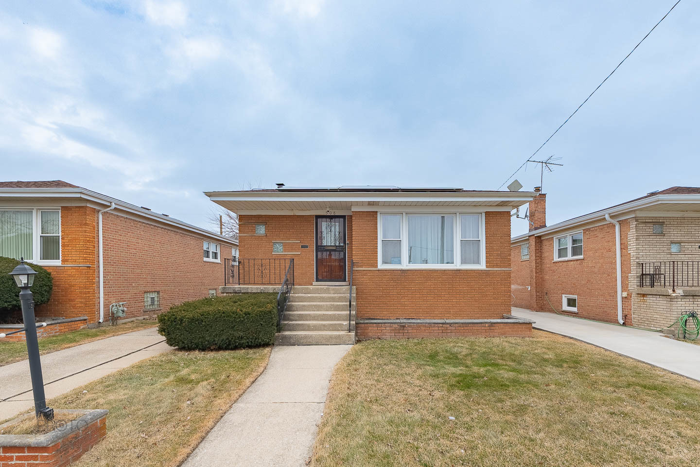 508 Hoxie Avenue