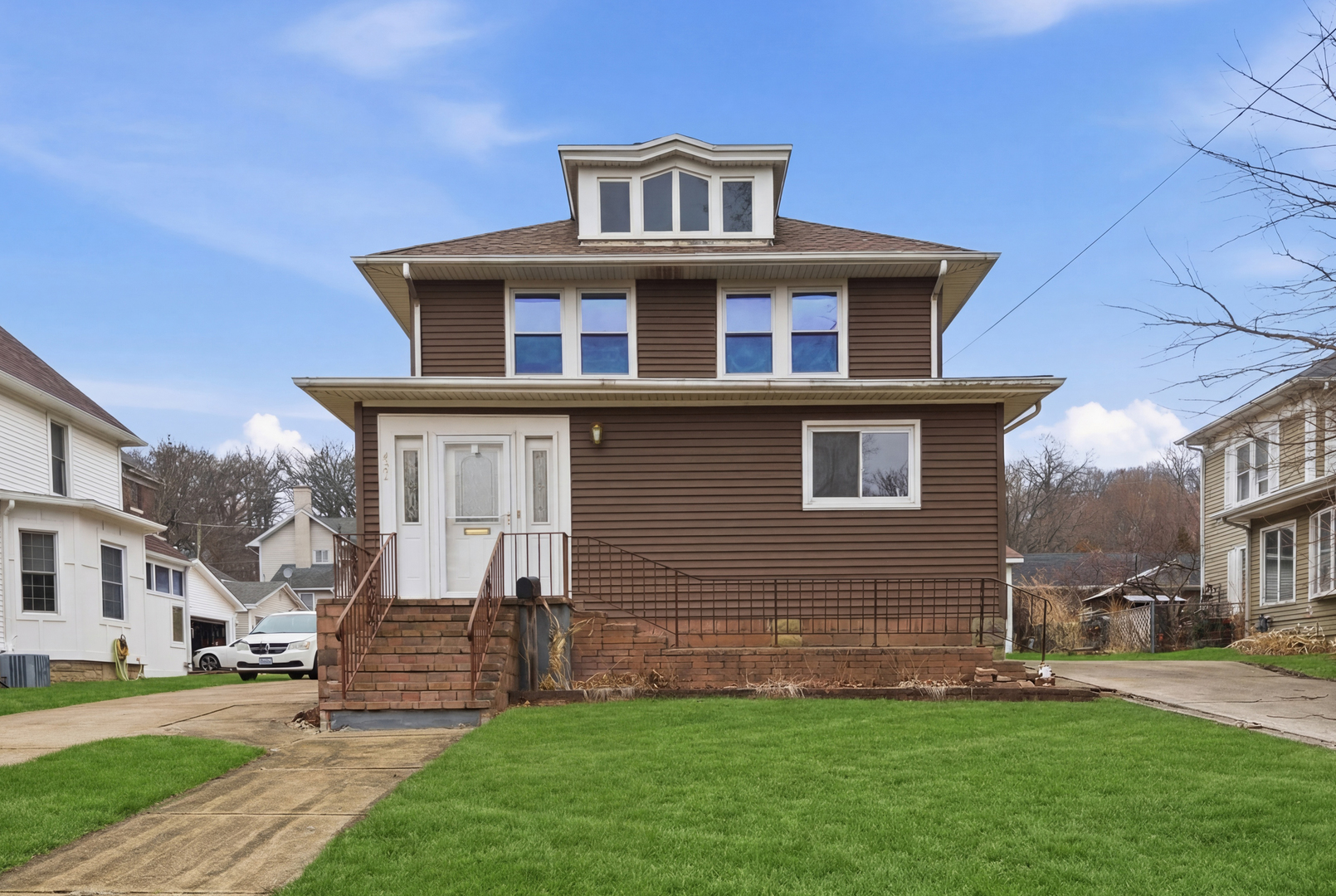 423 Clark Street