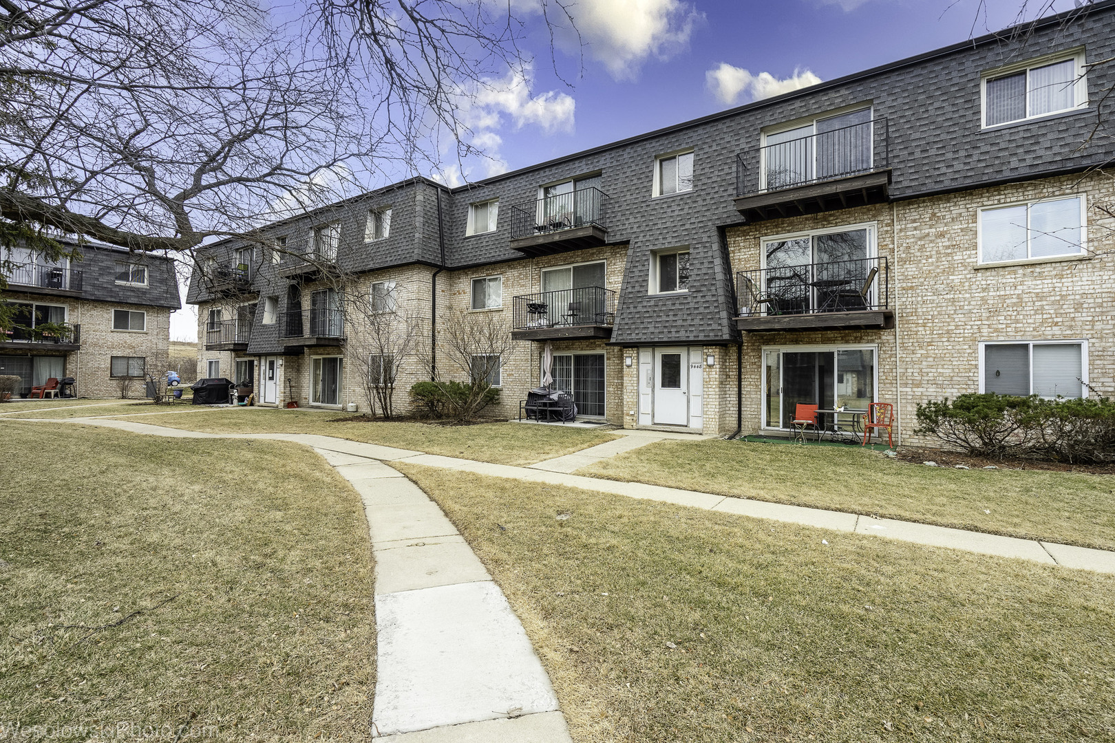 9448 BAY COLONY Drive