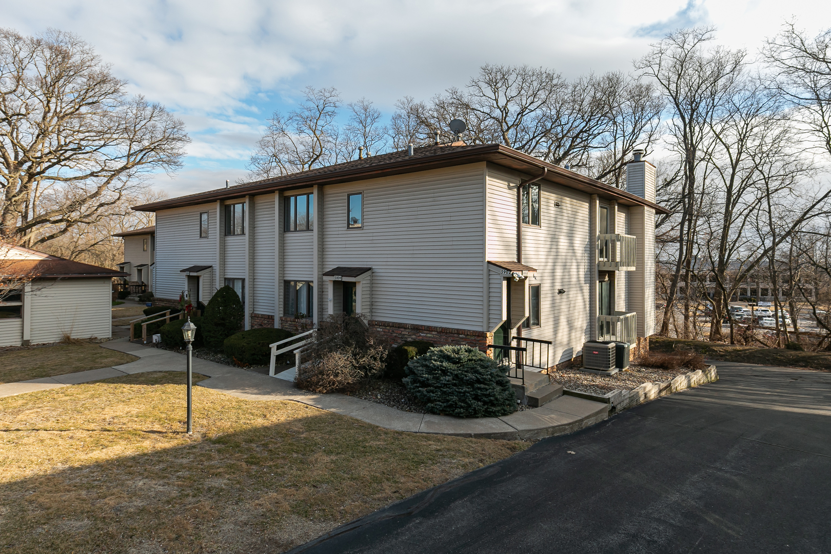 5902 36th Ave Court
