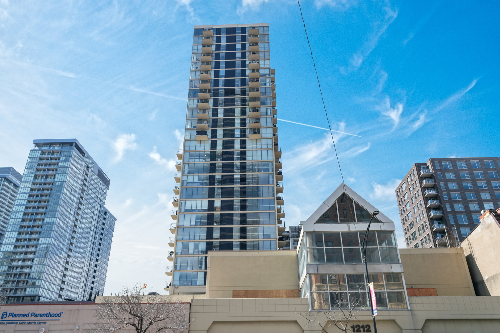 1212 LASALLE Drive