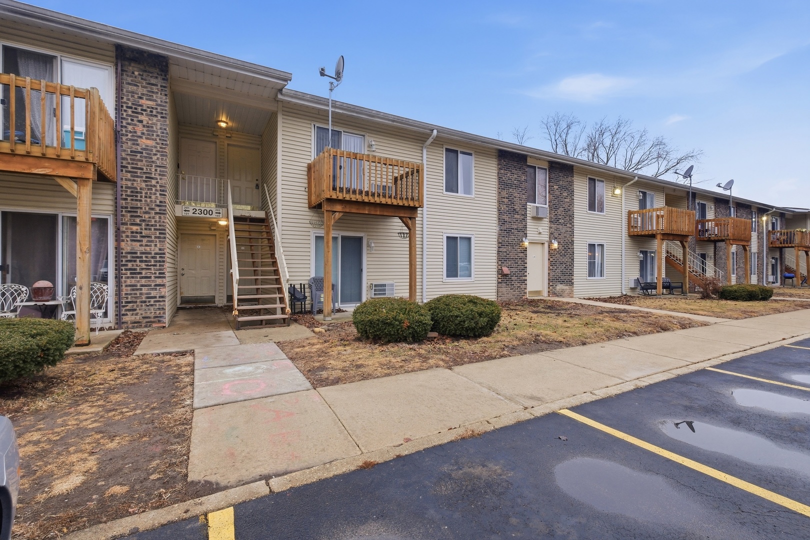 2300 Light Road