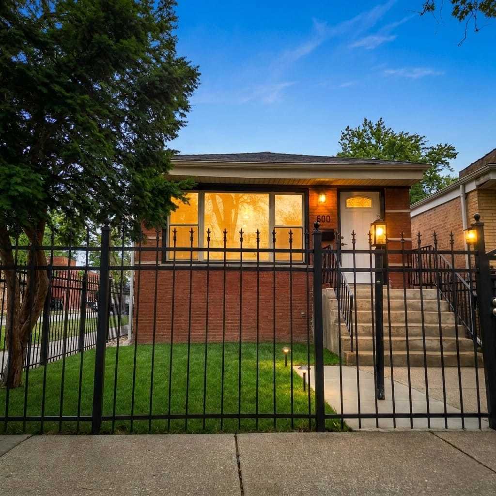 600 Monticello Avenue