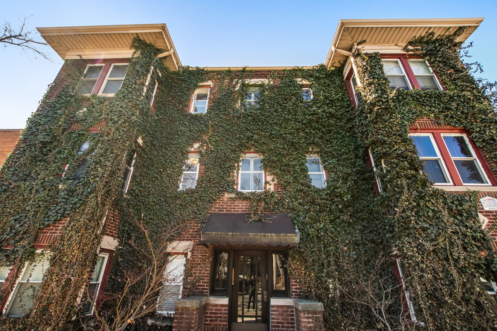 1003 Oak Park Avenue