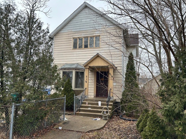 519 Broadway Street