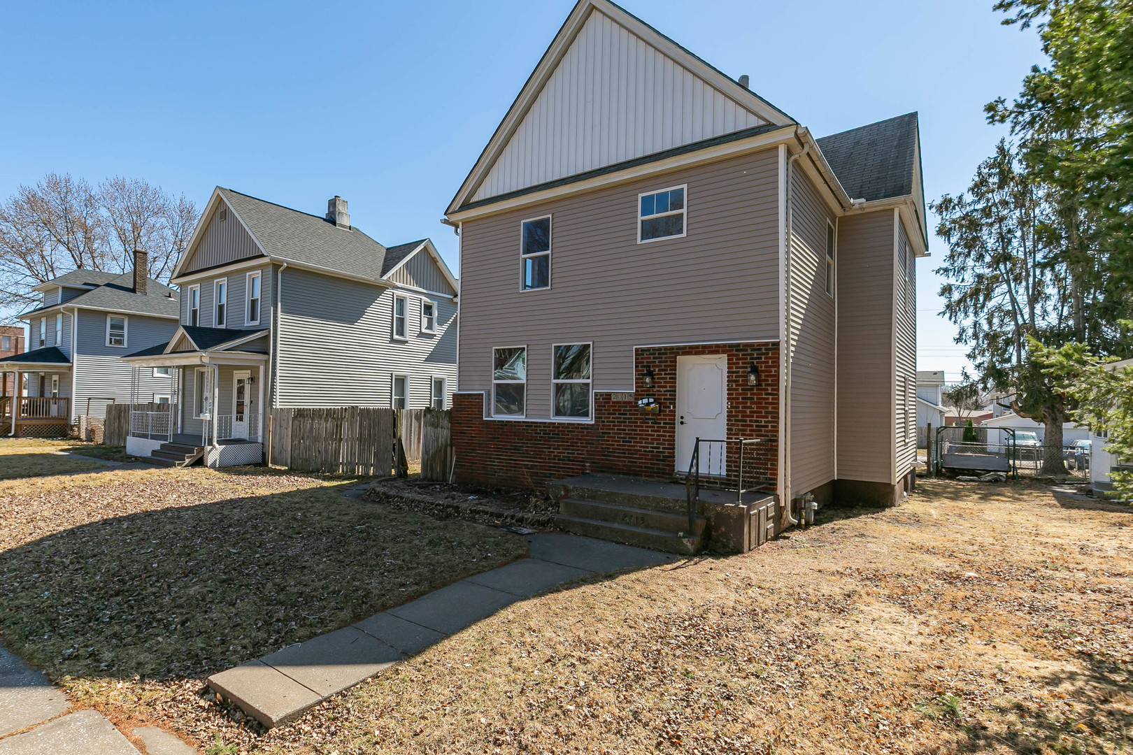 2015 5th Street