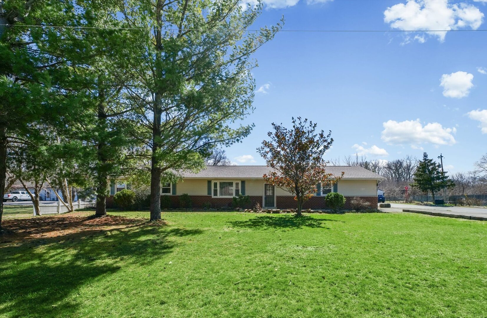 3207 Airport Road