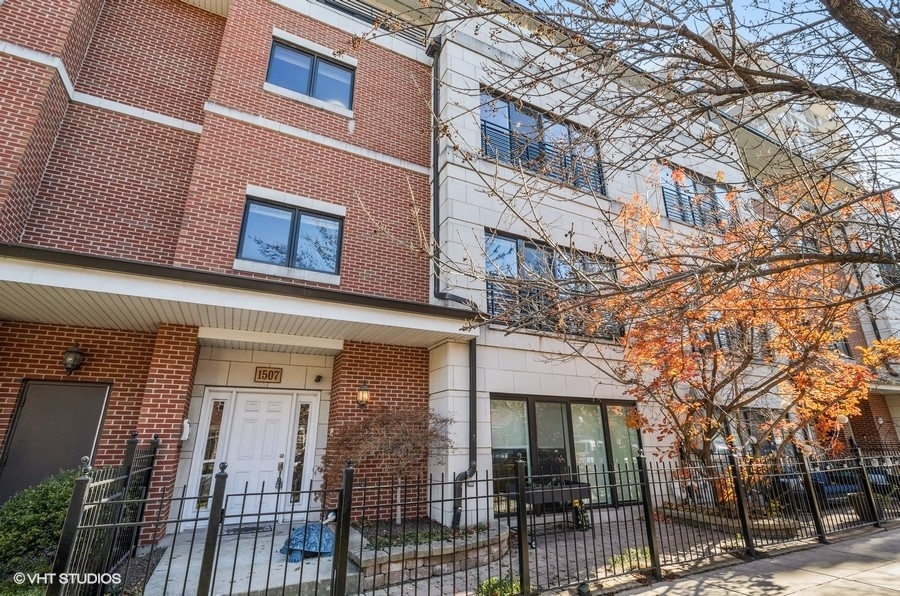 1507 Prairie Avenue